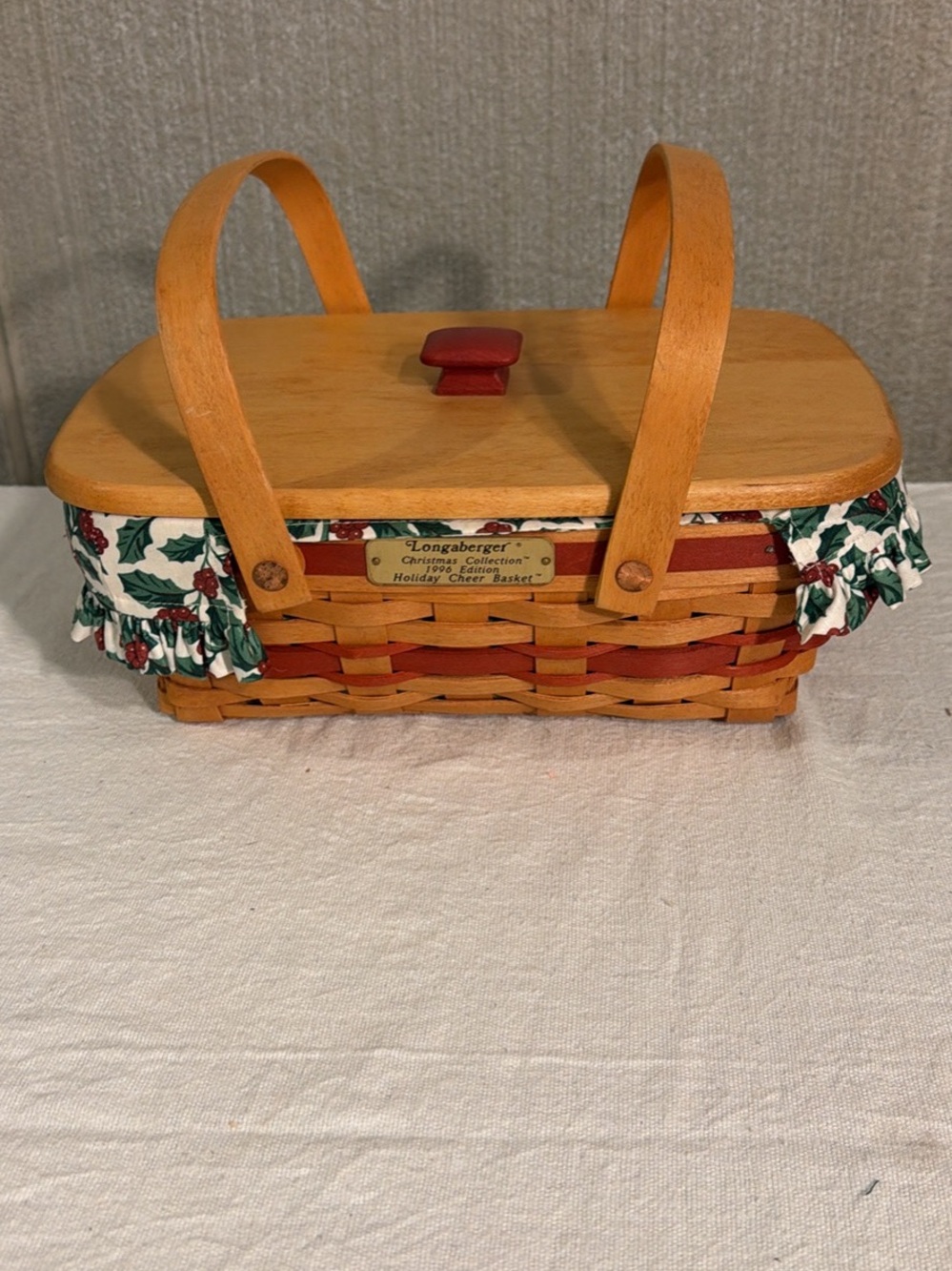 Longaberger Red and Natural Woven Holiday Basket with Holly Trim